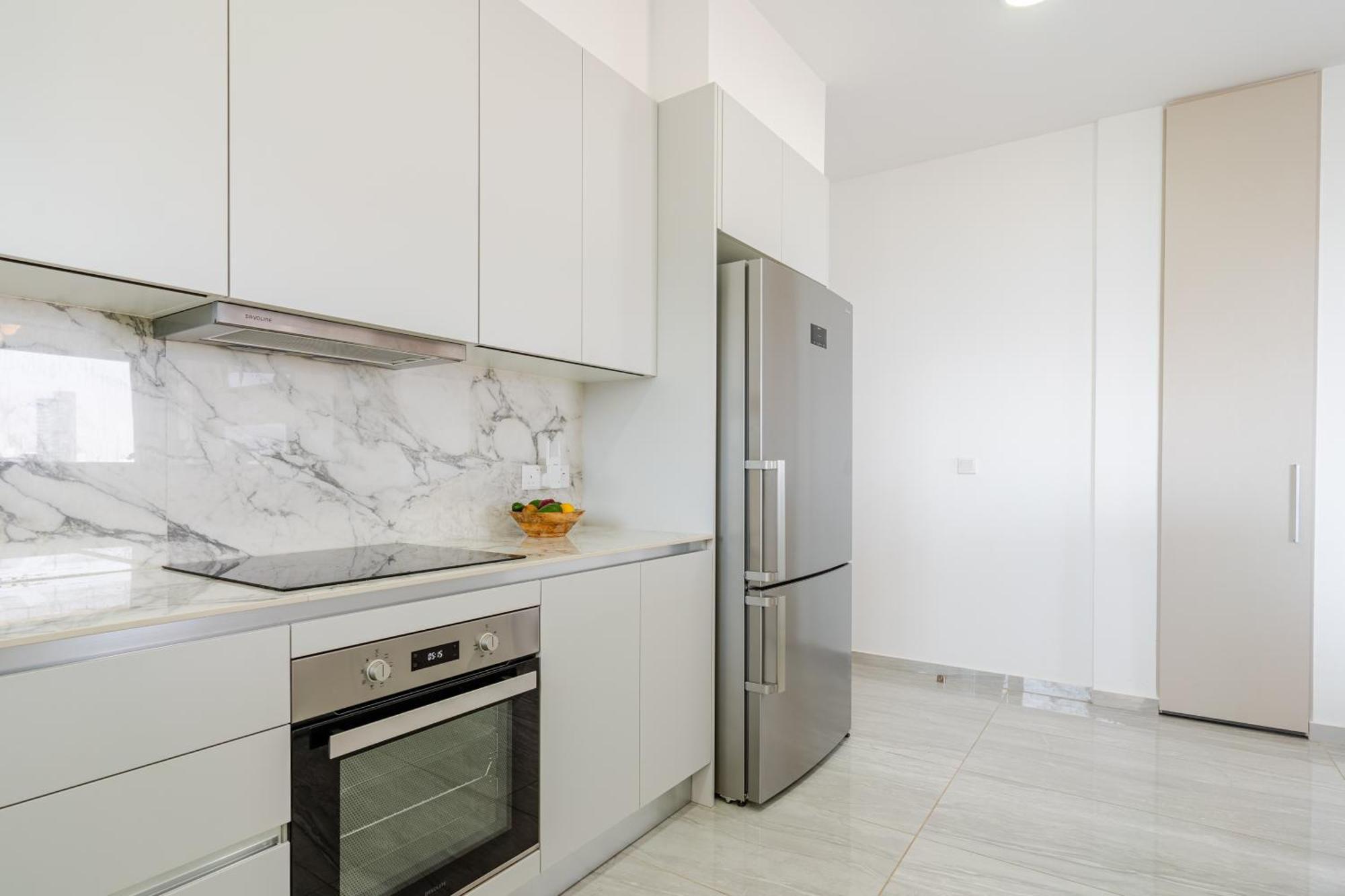 Yamas Urban Living Zakaki Pool Penthouses & Apartments Лимасол Екстериор снимка